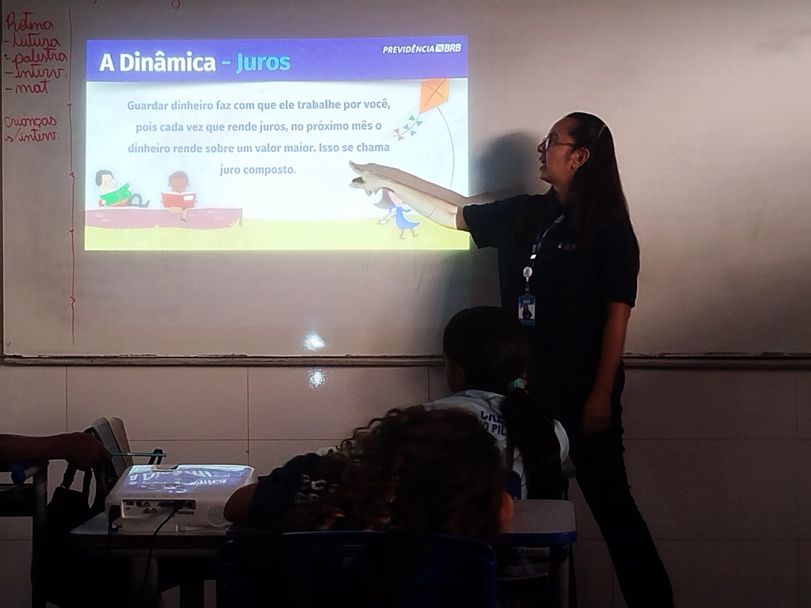 Equipe da Previdência BRB reunida em ação do Programa de Diversidade, Equidade e Inclusão